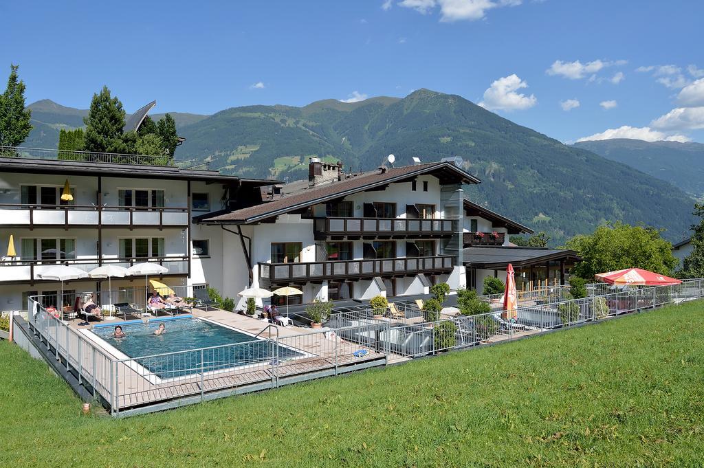 Wohlfuehlhotel Schiestl Fügen Exterior foto